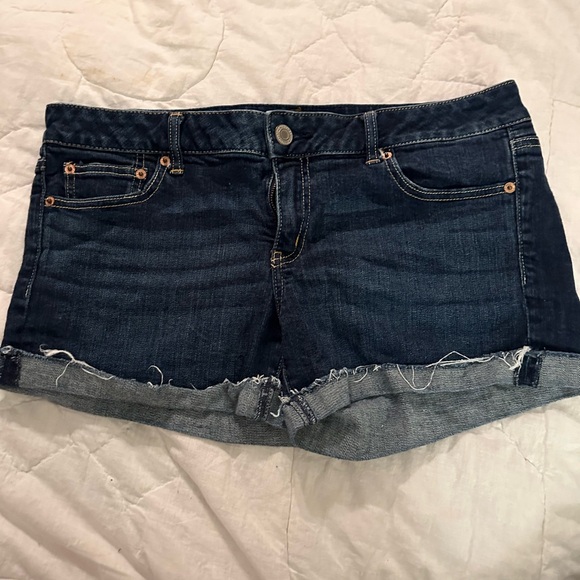 American Eagle Blue Jean Stretch Shorts Size 14 - Picture 16 of 16